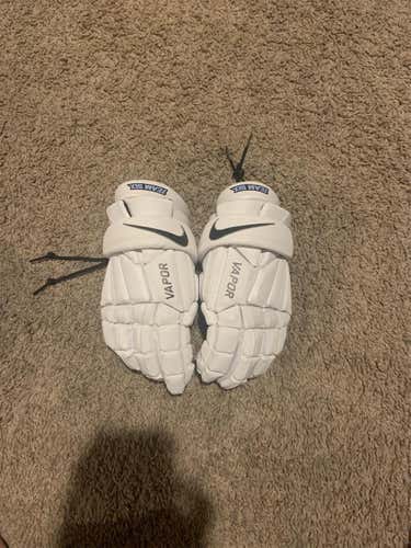 White New Nike Vapor  Lacrosse Gloves