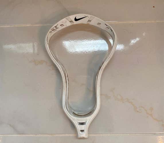Used Nike Lakota U Head