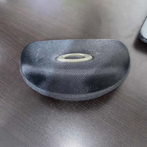 New Oakley Black RadarLock Hard Case