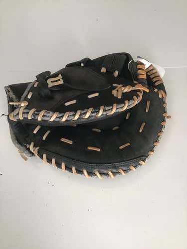 Used Wilson A500 Fastpitch Catchers 33" Baseball & Softball Catchers Gloves