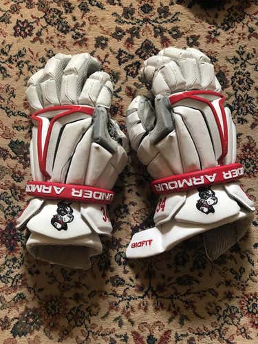 White Used Player's Under Armour BioFit  Lacrosse Gloves
