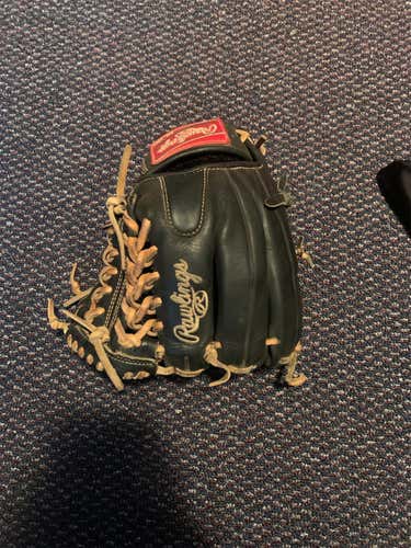 **FSOT** Used Infield Heart of the Hide 11.5" Baseball Glove.