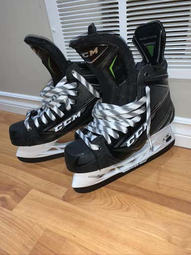 Lightly Used CCM Ribcor 80K Size 7.5D