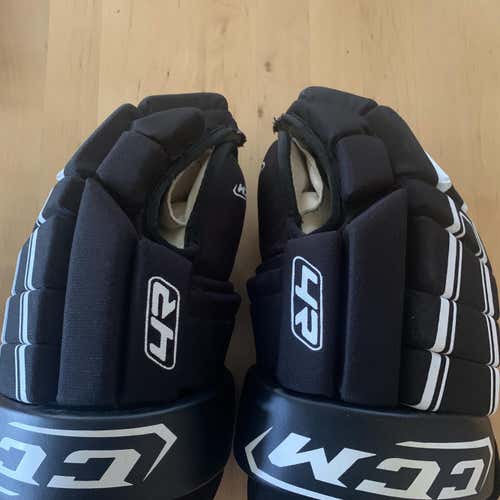 Used CCM 15" Gloves