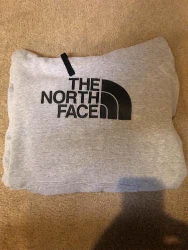 Gray Adult Medium The North Face Sweatshirt