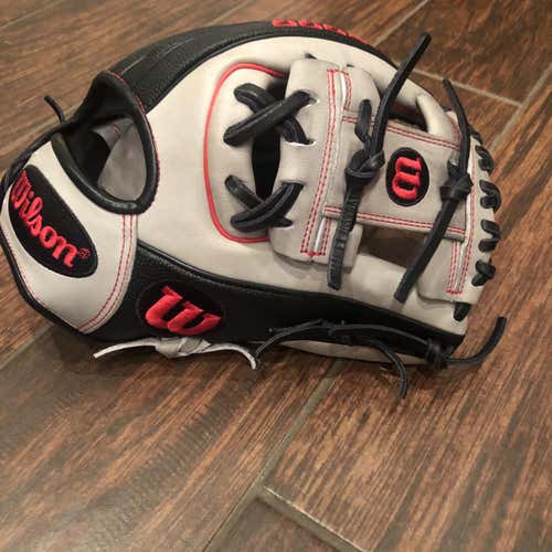 Black Used Infield A2000 11.25" Baseball Glove