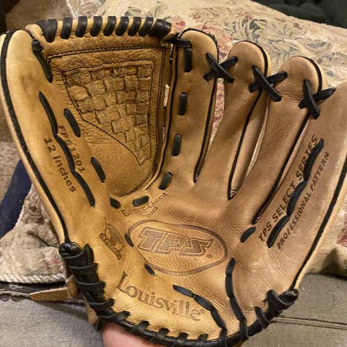 Louisville Slugger Right Hand Throw TPS Select Series 12" Baseball Glove