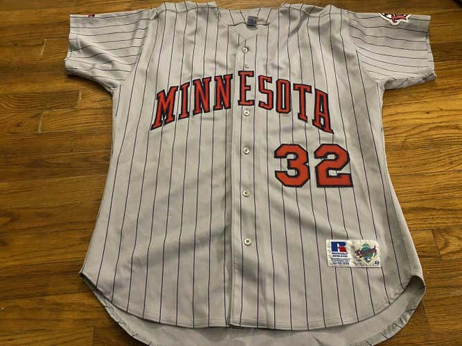 Authentic Rusell Athletic Minnesota Twins LaTroy Hawkins Retro Road Jersey sz 48 (XL)