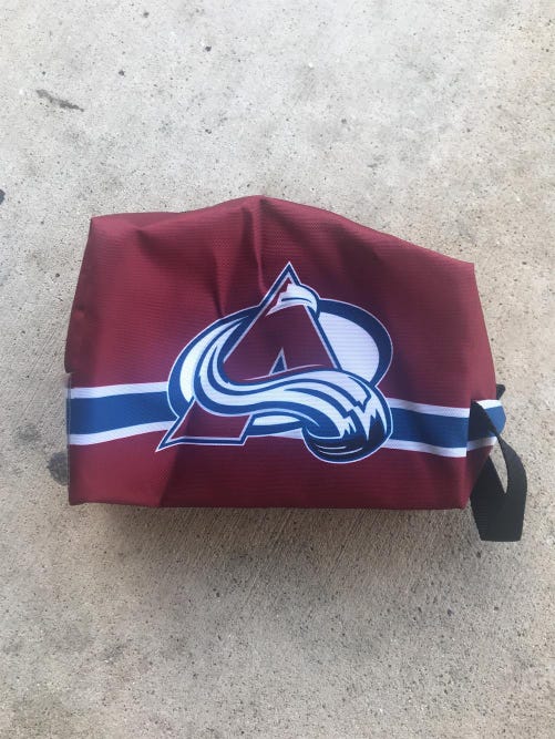 New Junkyard Toiletries/ Shave Bag Colorado Avalanche Player Issue