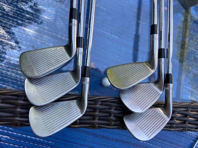 Used Men's Titleist Right Handed DCI 762 Iron Set Steel Shaft 5-PW