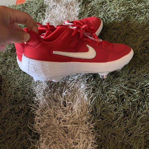 New Nike Alpha Baseball Cleats (size 8.5)