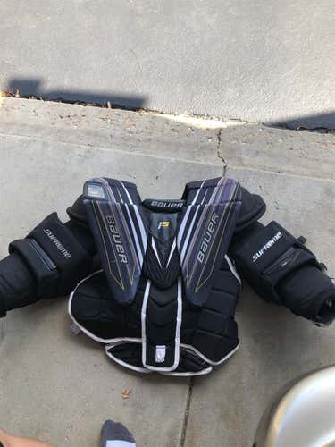 Used Medium Bauer Supreme 1S Goalie Chest Protector