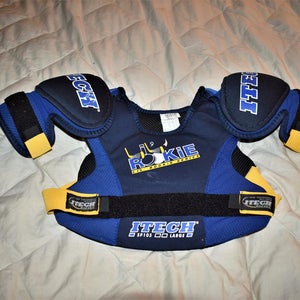 Itech Lil' Rookie Series Hockey Shoulder Pads SP105, Large