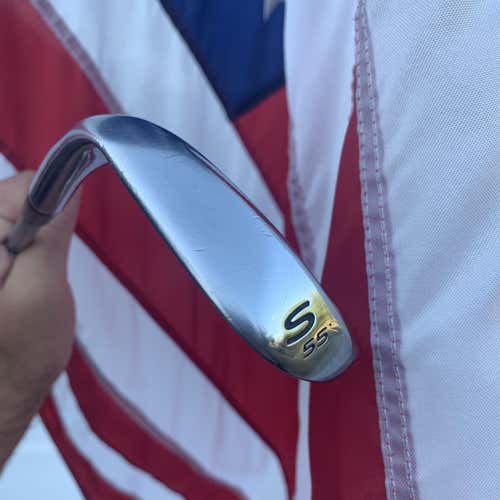 Used Right Handed RSi 1 Regular Flex Graphite Shaft Wedge