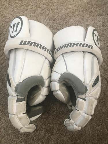 Warrior Burn Lacrosse Gloves 9"