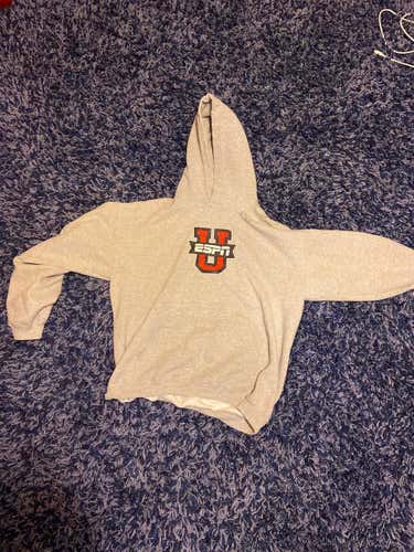 Espn U Adult Medium Under Armour Sweatshirt