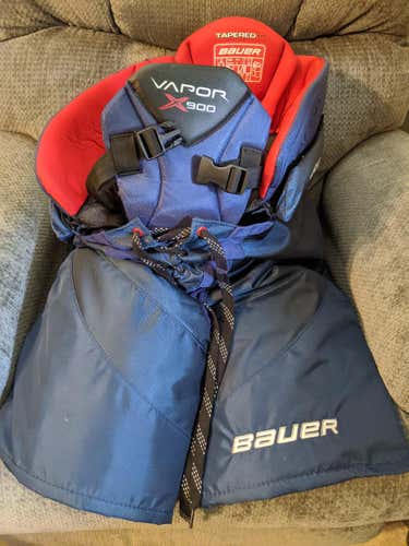 Like New Senior Large Bauer Bauer Vapor X900 Lite Hockey Pants