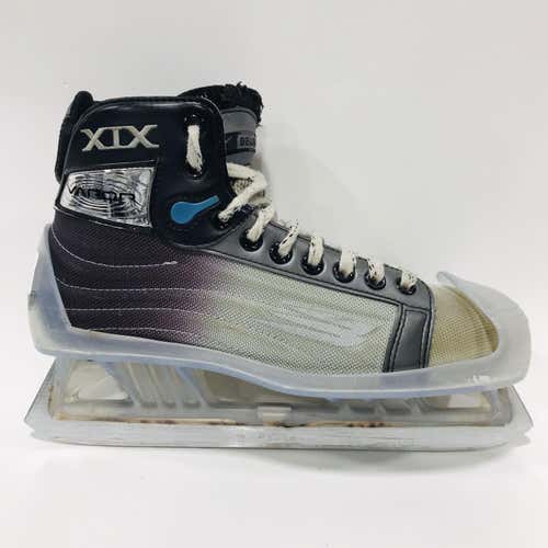 Used Bauer Vapor XIX Regular Width  Size 6.5 Goalie Skates