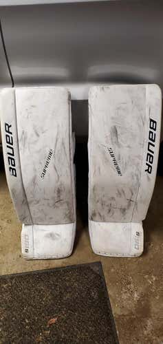 Used 35" Bauer S190 Goalie Leg Pads
