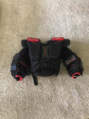 Used Small CCM Extreme Flex Shield E1.9  Chest and Arm Protector Goalie Chest Protector