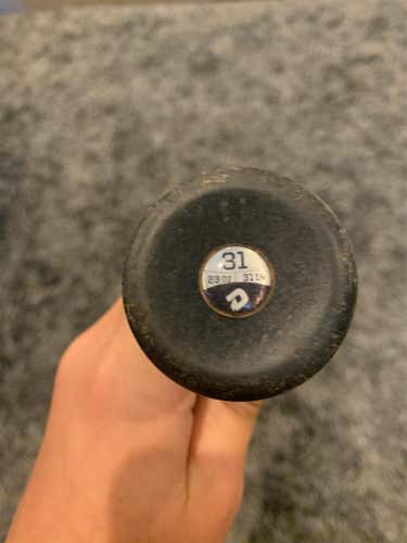 Used USSSA Certified Composite CF Zen (-8) 23 oz 31" Bat