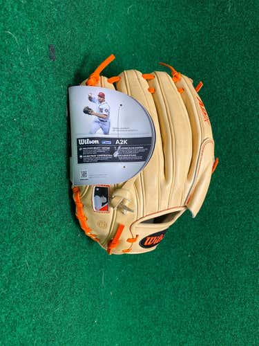 New Pitcher's A2K 12" Baseball Glove