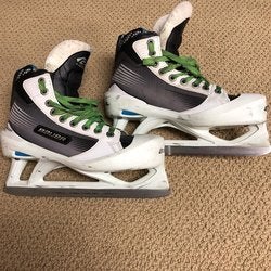 Used Bauer Reactor 4000 Regular Width  Size 5 Hockey Goalie Skates
