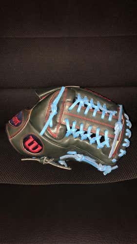 Used Right Hand Throw A2000 CJW 12" Baseball Glove