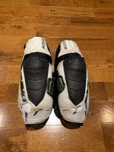 Senior Used Large CCM Ultra Pro Elbow Pads