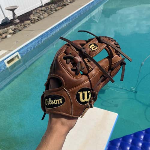 Wilson A2000 DP15 11.5" Baseball Glove