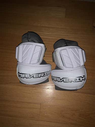 New Large Maverik Max Arm Pads