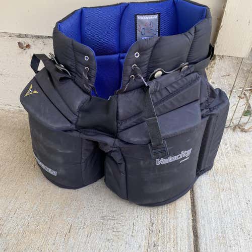 Black Used Large Vaughn Velocity V6 1100i  Goalie Pants