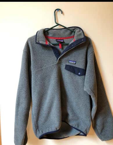 Gray Small Patagonia Fleece