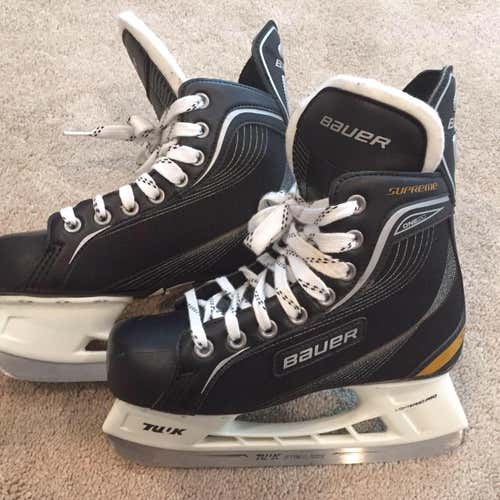 New Bauer Supreme One20 Regular Width Size 3 Hockey Skates