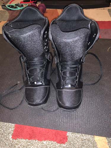 Unisex Size 10 (Women's 11) Anon Snowboard Boots