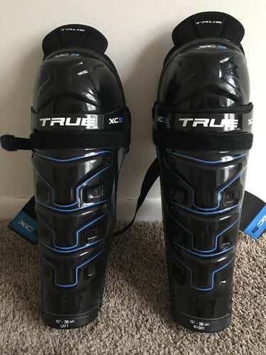 Used True XC9 Shin Pads