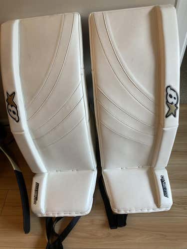 Used 34" Brian's pure gnetik Goalie Leg Pads