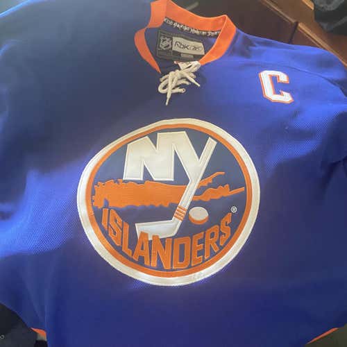 John Tavares Islanders XL Reebok Jersey