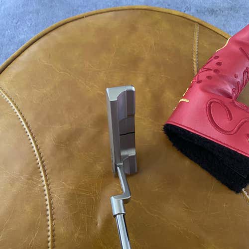 New Right Handed Select Newport 2 34" Putter