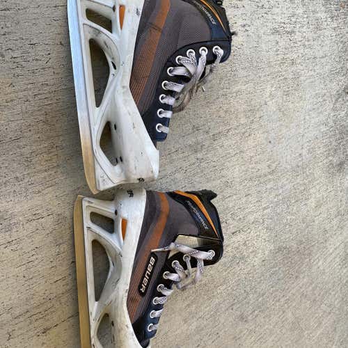 Used Bauer Performence Regular Width  Size 6.5 Goalie Skates