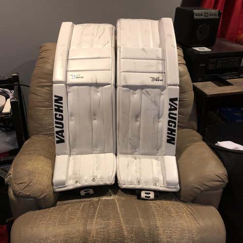 Used 33" Vaughn Velocity XFP Goalie Leg Pads