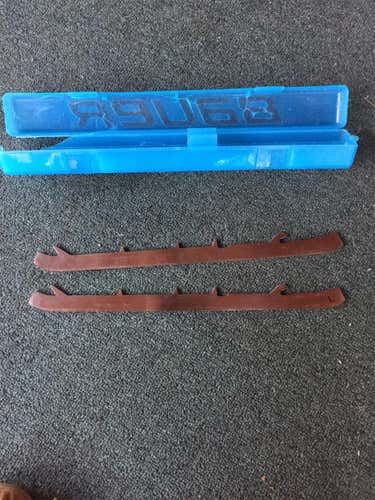 Used Bauer Steel Size 10 Skates 3mm