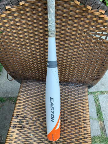 Easton mako 28" 19oz Bat 2 5/8 Dis