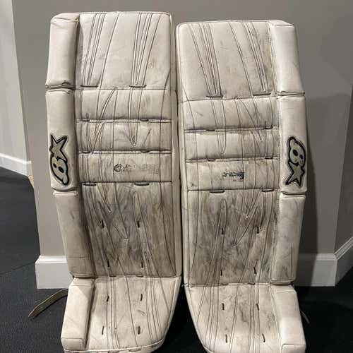 White Used 33" Brian's Brian’s gnetik  Goalie Leg Pads
