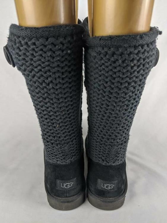 ugg shaina bootie
