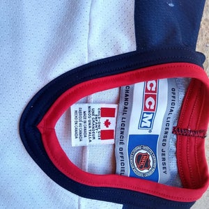 White Used Infant Unisex One Size Fits All CCM Jersey