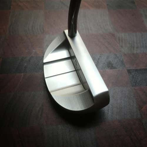 Used Never Compromise Right Handed Limited Edition Gambler Straight Forged 35" Milled Putter
