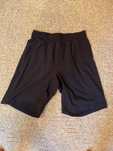 Black Men's Medium Lululemon Shorts