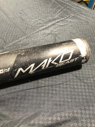 Easton Mako Beast (-12) 16 oz 28" Bat Composite USSSA Certified