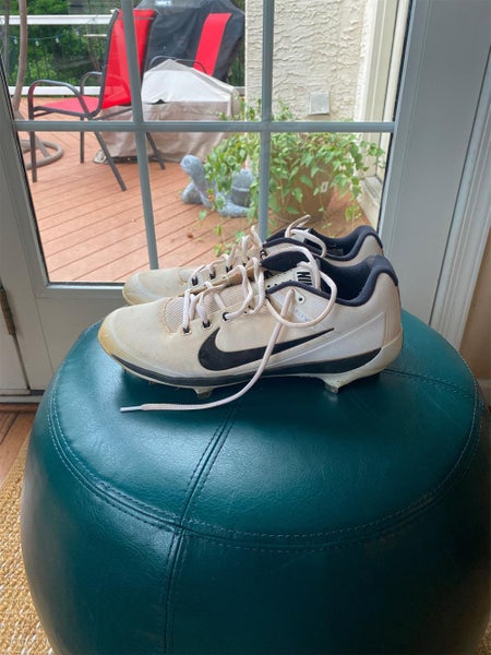 White Men's Size 11.5 (Women's 12.5) Low Cut